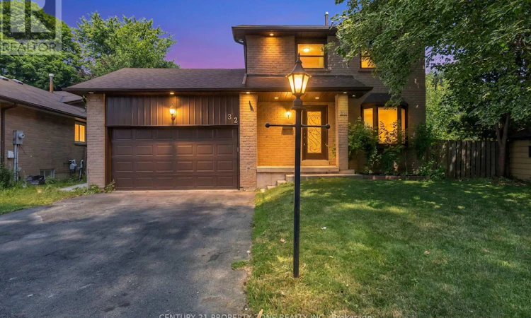 32 Archibald Street