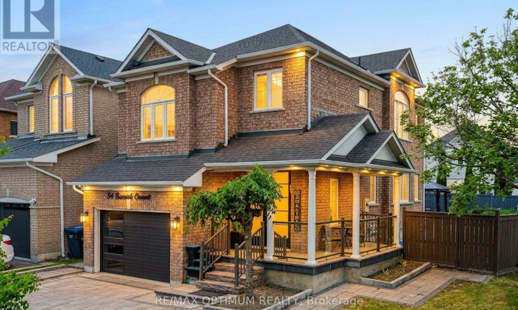 54 Bramoak Crescent
