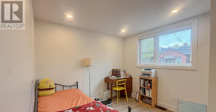 LANEWAY-598 Crawford Street, Toronto, ON, M6G 3K2 - 12