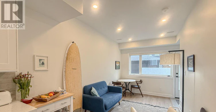 LANEWAY-598 Crawford Street, Toronto, ON, M6G 3K2 - 3