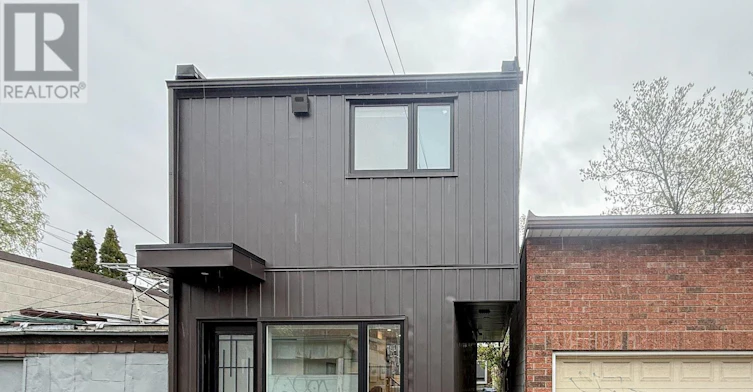 LANEWAY-598 Crawford Street, Toronto, ON, M6G 3K2