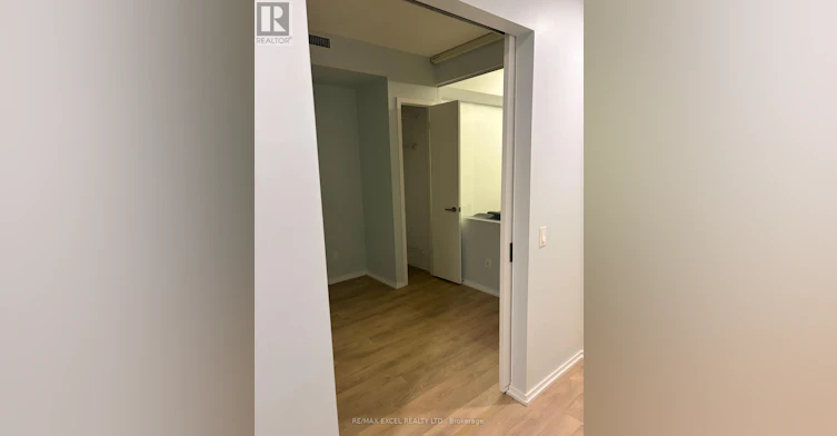 2503-197 Yonge Street, Toronto, ON, M5B 0C1 - 15