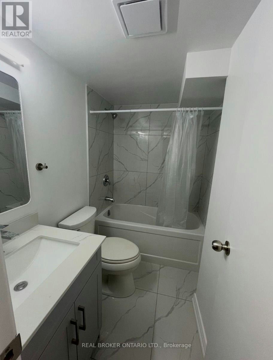 54 Tiffany Crescent, Markham, ON, L3R 3V1 5