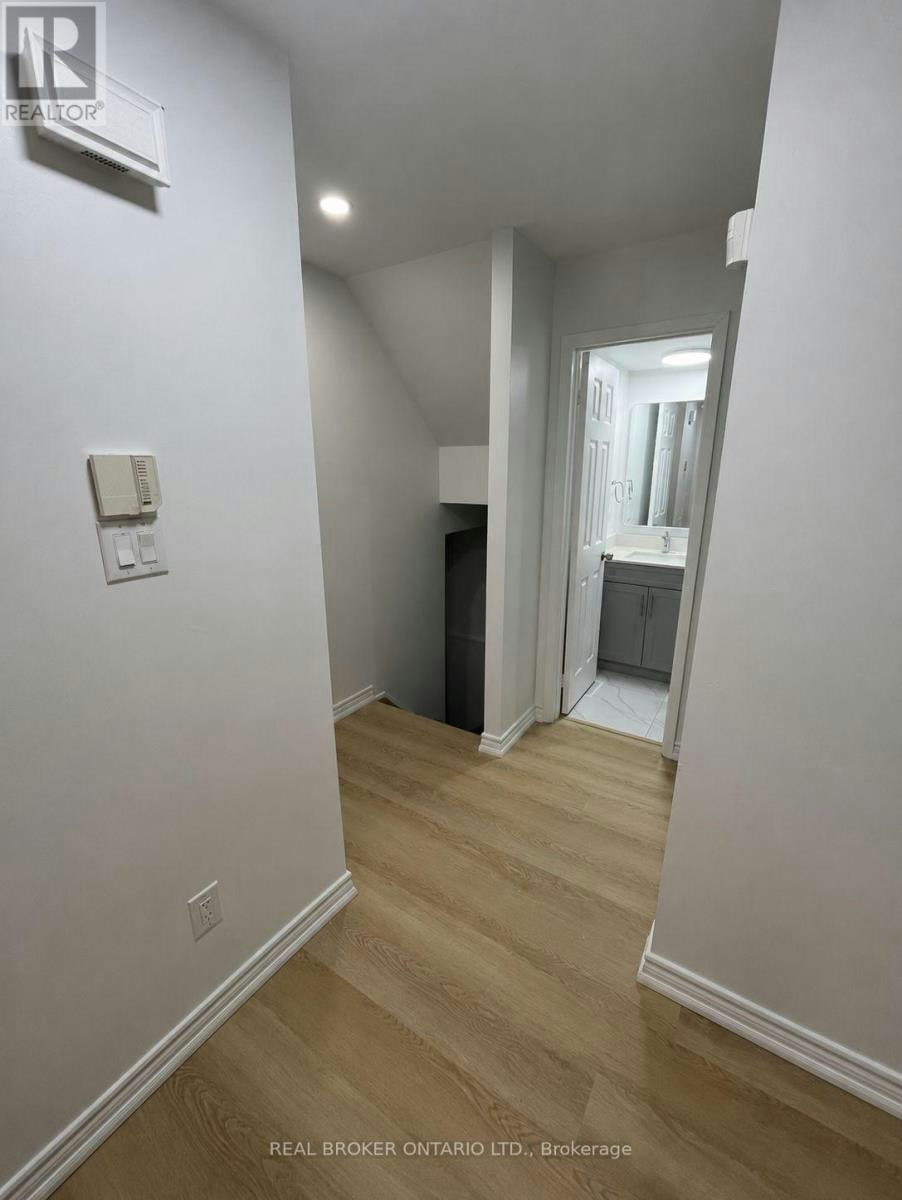 54 Tiffany Crescent, Markham, ON, L3R 3V1 - 9