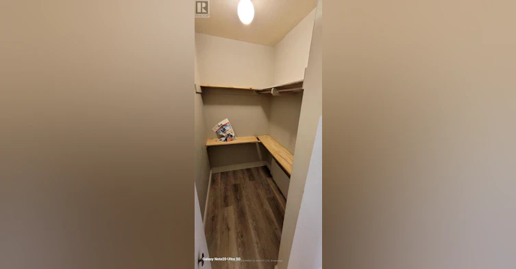 2498 Harman Court, Mississauga, ON, L5J 1T8 - 11