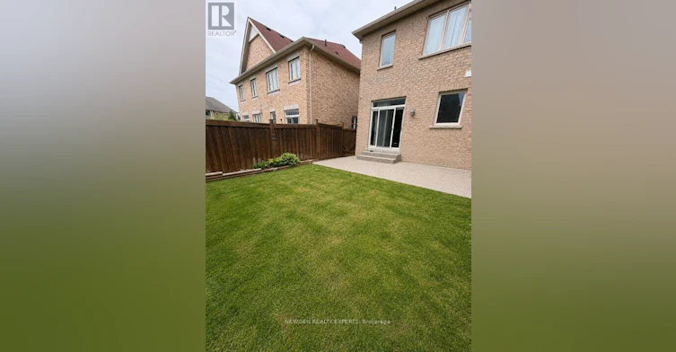 5 Franktown Drive, Brampton, ON, L6P 3N2 - 16