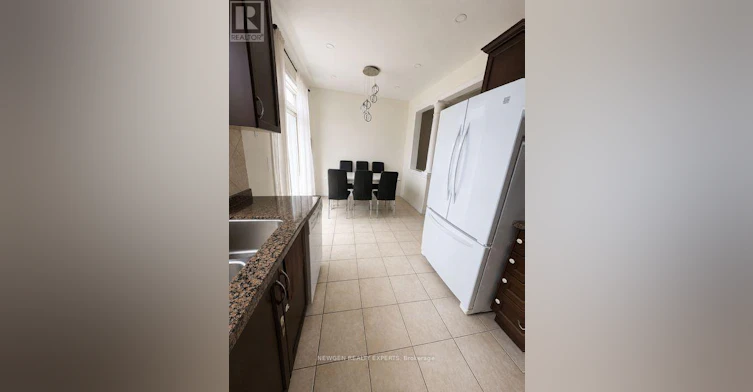 5 Franktown Drive, Brampton, ON, L6P 3N2 - 6
