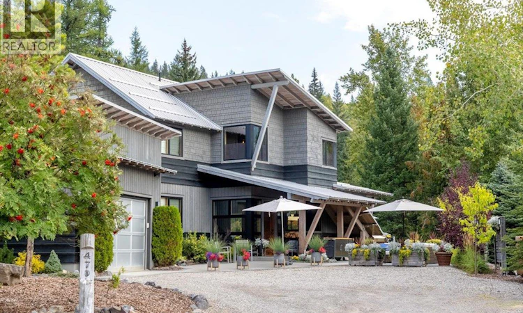 470 Canyon Trail