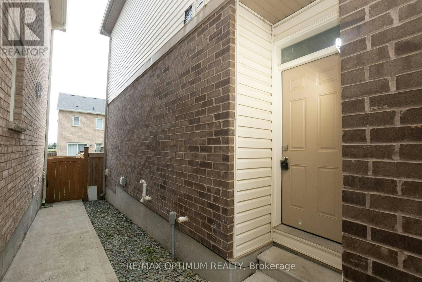 BASEMENT-9 Fenchurch Drive, Brampton, ON, L7A 4G1 - 2