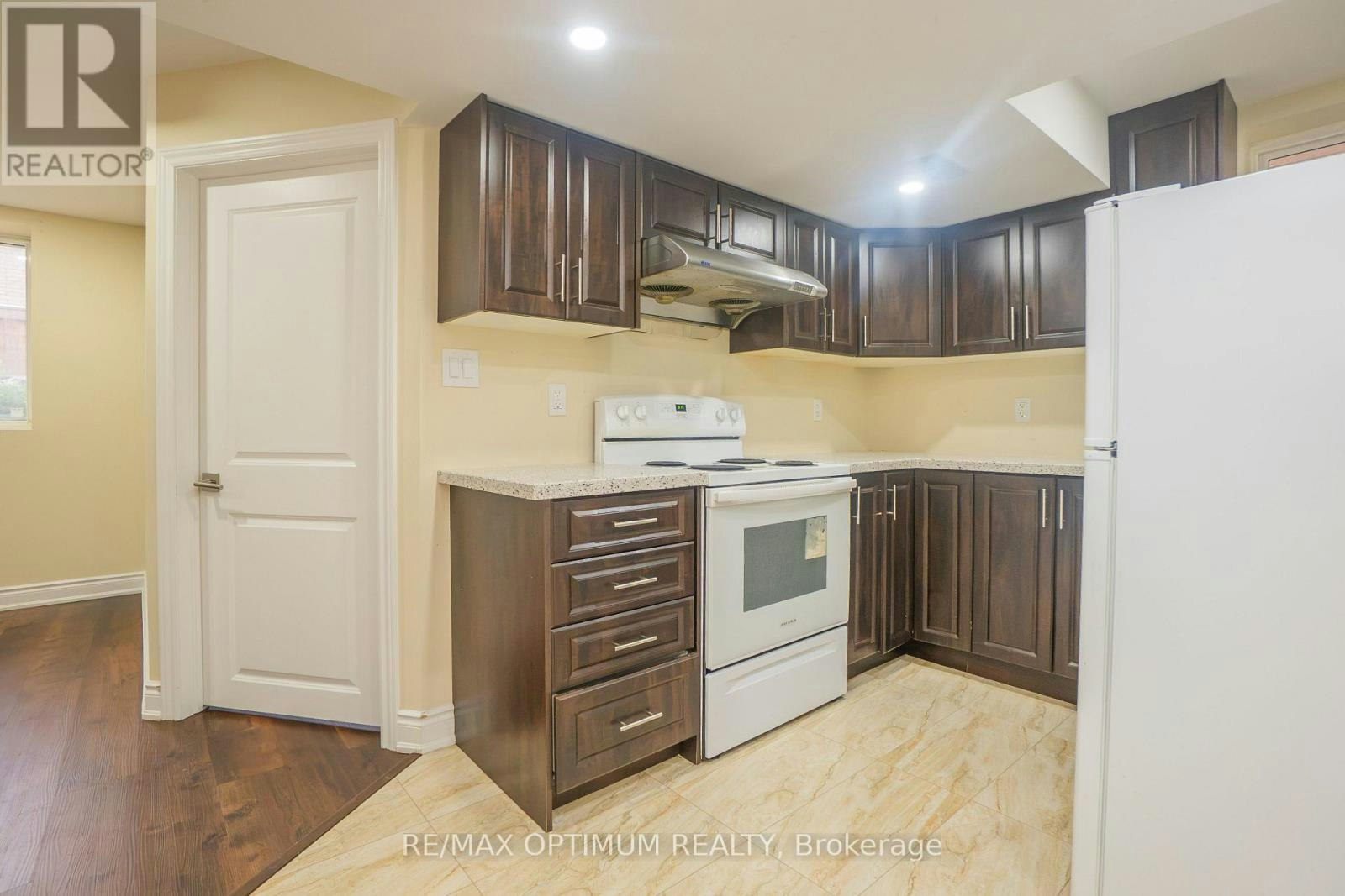 BASEMENT-9 Fenchurch Drive, Brampton, ON, L7A 4G1 - 7