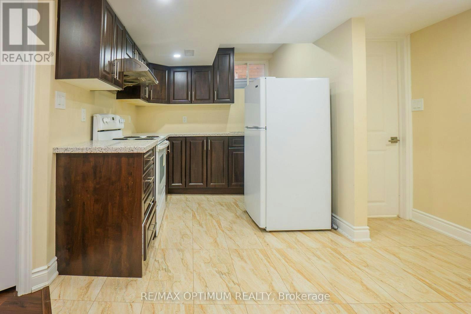 BASEMENT-9 Fenchurch Drive, Brampton, ON, L7A 4G1 - 5