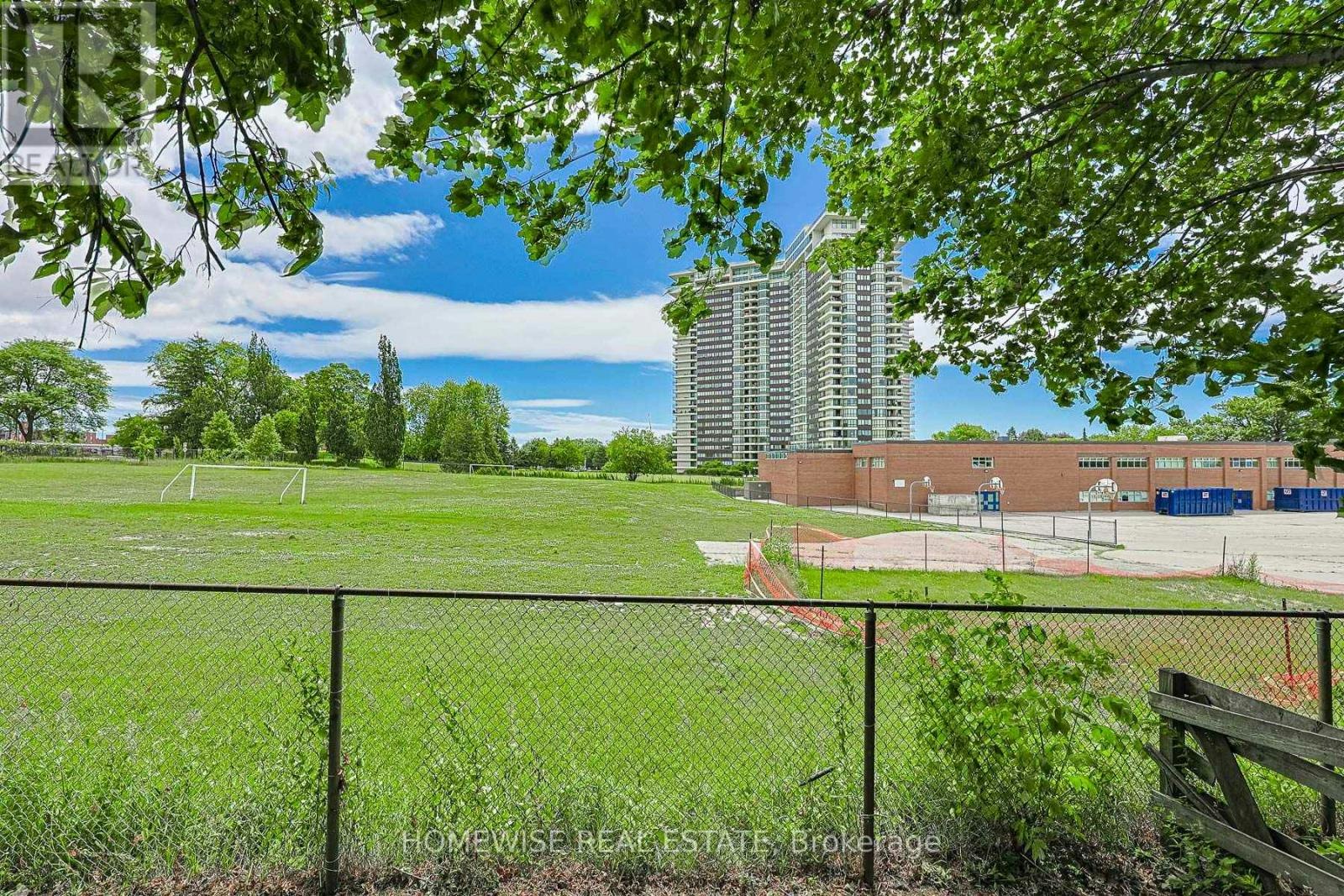 40-1350 Winding Trail, Mississauga, ON, L4Y 2T8 - 39