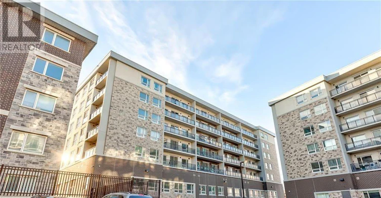 F-104-275 Larch Street, Waterloo, ON, N2L 3R2