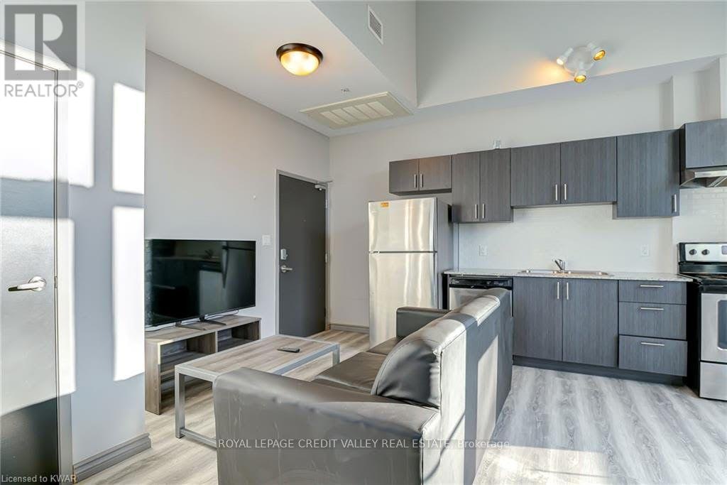 F-104-275 Larch Street, Waterloo, ON, N2L 3R2 - 11