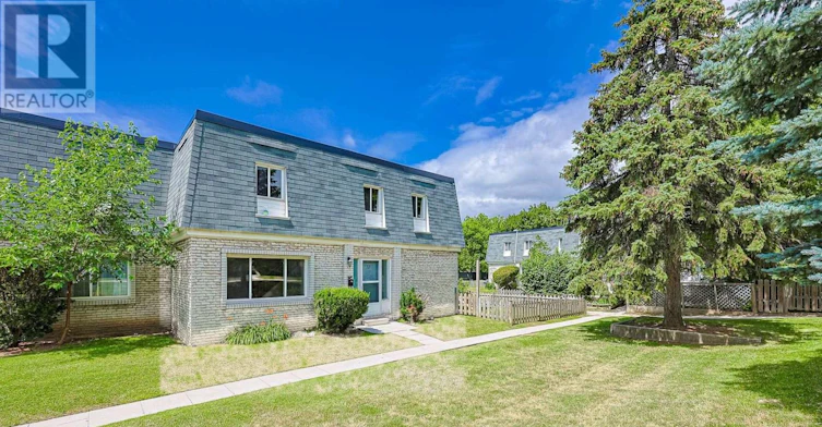 33-1350 Winding Trail, Mississauga, ON, L4Y 2T8
