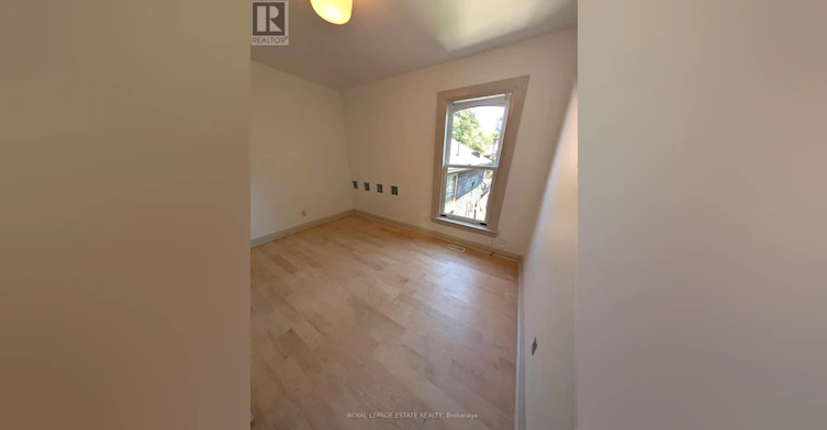 561 Parliament Street, Toronto, ON, M4X 1P7 - 4