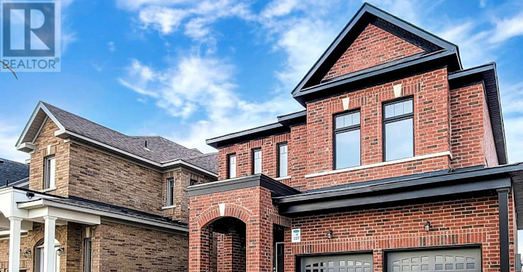 227 Heritage Street, Bradford West Gwillimbury, ON, L3Z 4M6 - 2