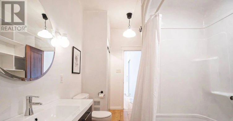 01-208 Clarence Street, Ottawa, ON, K1N 5R1 - 4