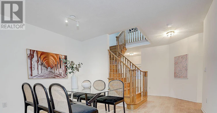 47 Millcliff Circle, Aurora, ON, L4G 7N7 - 5