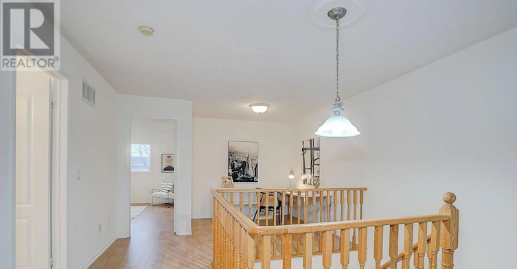 47 Millcliff Circle, Aurora, ON, L4G 7N7 - 21