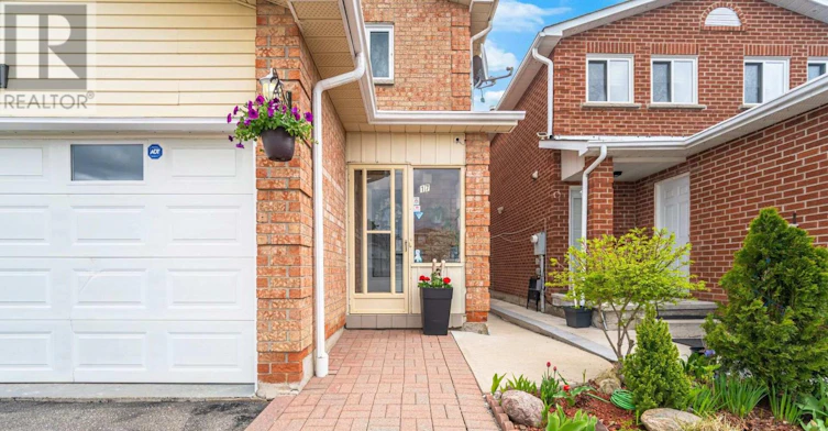 17 Metzak Drive, Brampton, ON, L6Z 4N3 - 3