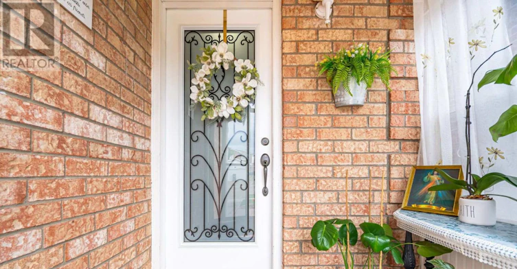 17 Metzak Drive, Brampton, ON, L6Z 4N3 - 4