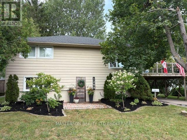 1208 Benner Avenue, Fort Erie, ON, L2A 4N7