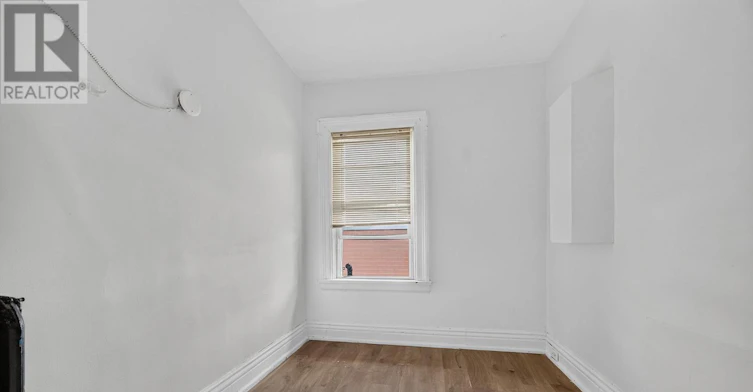 129 John Street, Ingersoll, ON, N5C 3E9 - 6