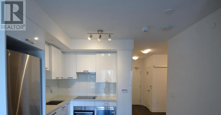 2202-99 Broadway Avenue, Toronto, ON, M4P 0E3