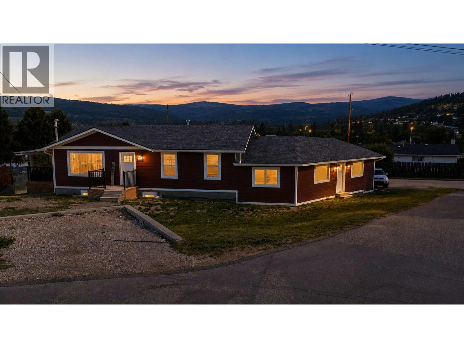 1559 Duncan Court, Kelowna, BC, V1P 1L2