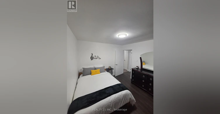 UPPER-32 Lionhead Trail, Toronto, ON, M1B 2J6 - 12