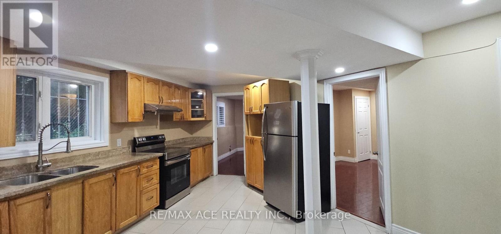 BSMT-25 Fawnridge Trail, Toronto, ON, M1C 4Y9 - 16