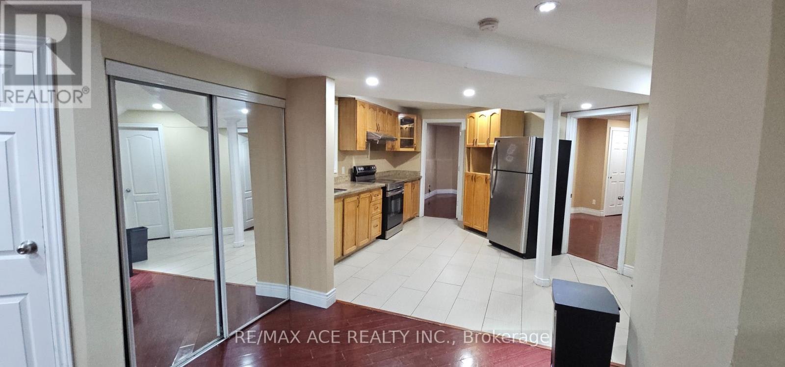 BSMT-25 Fawnridge Trail, Toronto, ON, M1C 4Y9 - 17