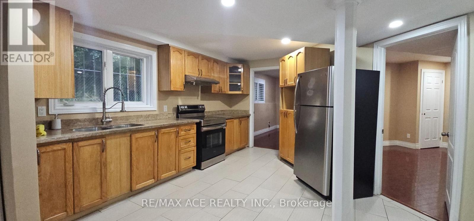 BSMT-25 Fawnridge Trail, Toronto, ON, M1C 4Y9 - 18