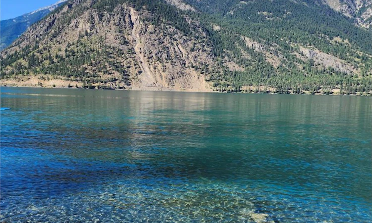 DL Lake-3221 S Seton