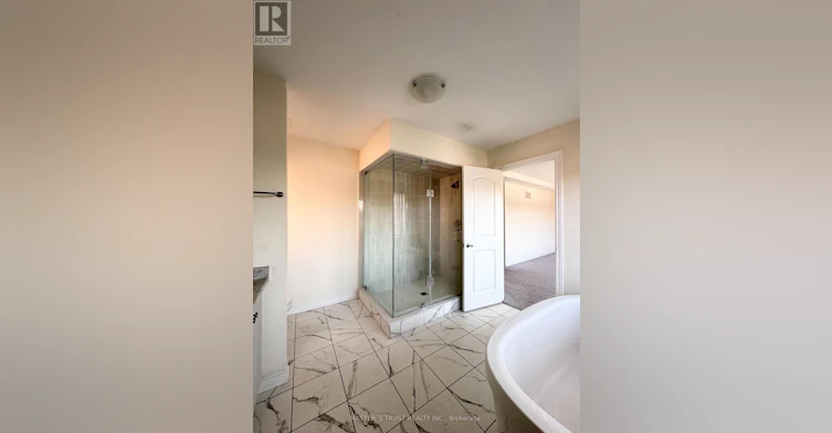 78 Kentledge Avenue, East Gwillimbury, ON, L9N 0E5 - 19