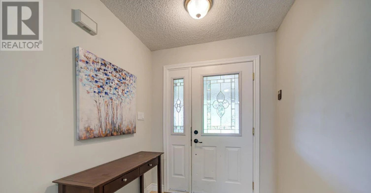 25 Yongehurst Road, Richmond Hill, ON, L4C 3T3 - 3