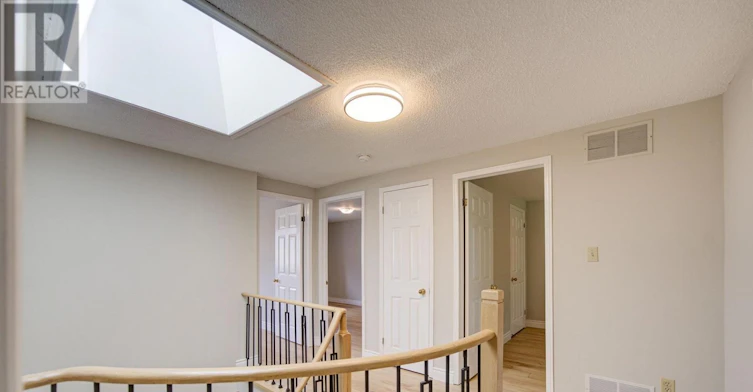 25 Yongehurst Road, Richmond Hill, ON, L4C 3T3 - 17