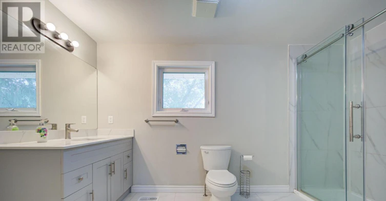 25 Yongehurst Road, Richmond Hill, ON, L4C 3T3 - 20