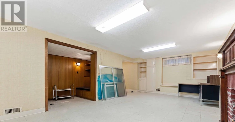 1842 Playfair Drive, Ottawa, ON, K1H 5S1 - 31