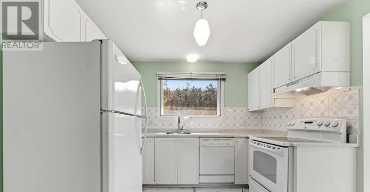 1842 Playfair Drive, Ottawa, ON, K1H 5S1 - 7