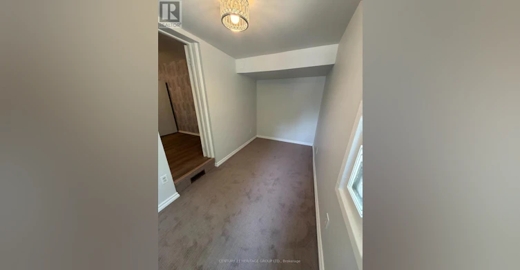349 Eagle Street, Newmarket, ON, L3Y 1K5 - 16
