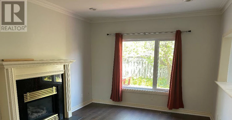 10 Buckhorn Avenue, Richmond Hill, ON, L4C 0E3 - 4