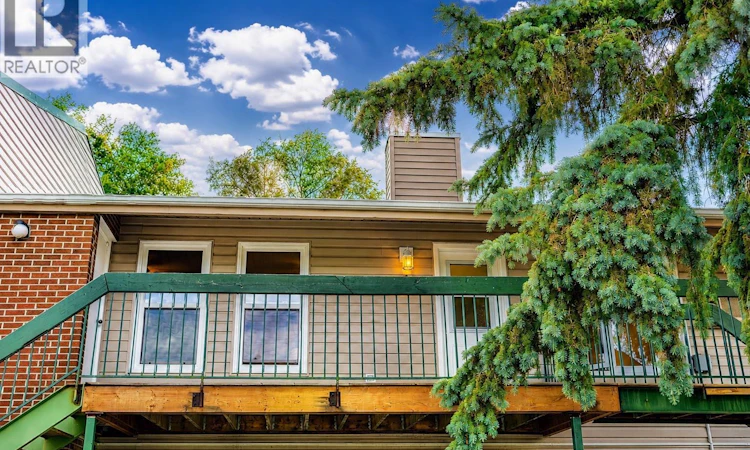 8 B Nollet Avenue