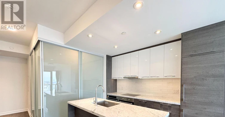 2601-488 University Avenue, Toronto, ON, M5G 0C1 - 8