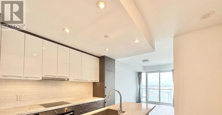 2601-488 University Avenue, Toronto, ON, M5G 0C1 - 13