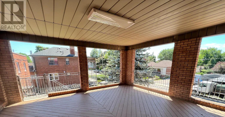 531 Lauder Avenue, Toronto, ON, M6E 3J5 - 14