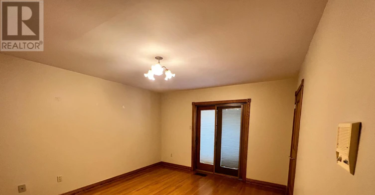 531 Lauder Avenue, Toronto, ON, M6E 3J5 - 13