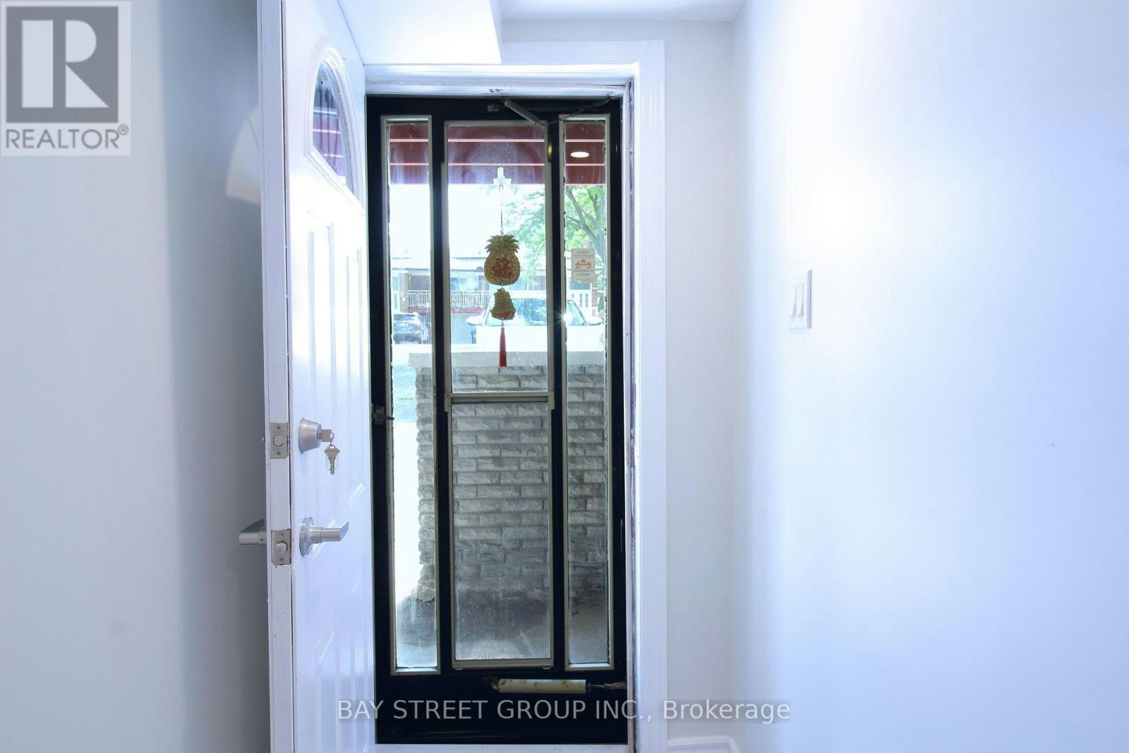 BASEMENT-117 Pindar Crescent, Toronto, ON, M2J 3L3 - 3