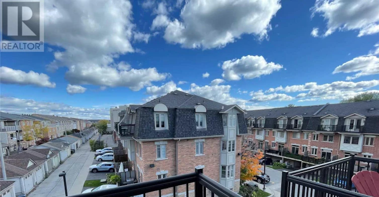31 Ted Reeve Drive, Toronto, ON, M4E 3T7 - 30